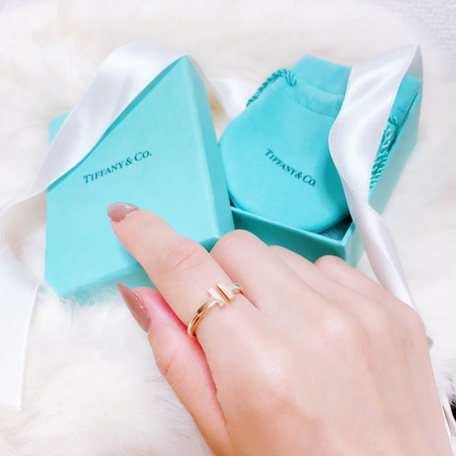 Tiffany & Co.(ティファニー)のTiffany♡Tワイヤーリング レディースのアクセサリー(リング(指輪))の商品写真
