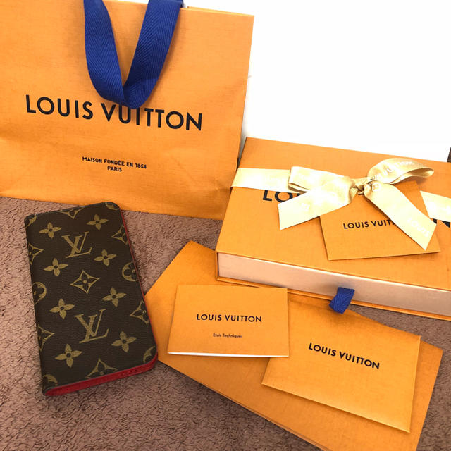 かわいい iphone8 ケース 財布 、 LOUIS VUITTON - ルイヴィトン LV  IPHONE7 PLUS＆8 PLUS フォリオ レッドの通販 by Royal shop｜ルイヴィトンならラクマ