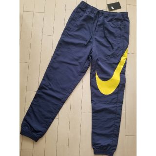 ナイキ(NIKE)の【本日限定値下げ】【新品未使用】NIKE アノラック　パンツ(その他)