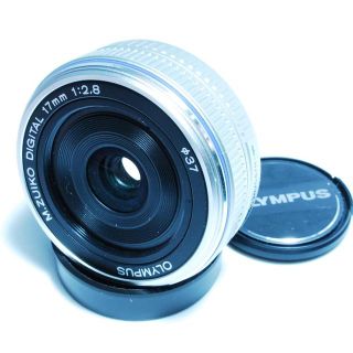 オリンパス(OLYMPUS)の❤️新品未使用❤️オリンパス M.Zuiko 17mm❤️(レンズ(単焦点))