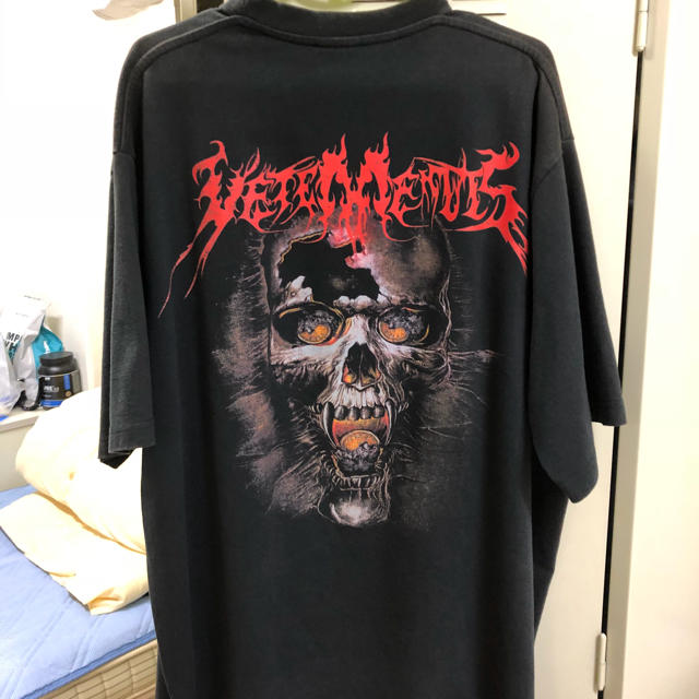 ヴェトモン vetements スカルTシャツ フロント