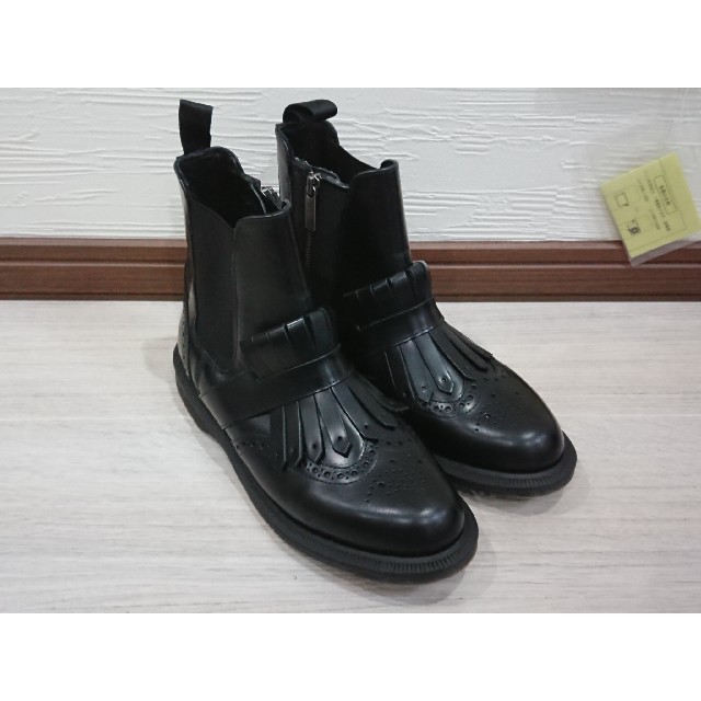 ちーーー様専用未使用品 レア!!Dr.Martens TINA ブーツ ほしい物