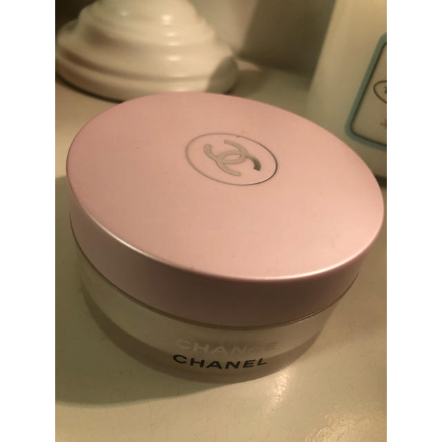 CHANEL(シャネル)のシャネル チャンス ボディパウダー限定 コスメ/美容のボディケア(ボディクリーム)の商品写真