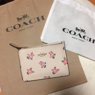 コーチ(COACH)のCOACH パスケース ピンク 花柄  上品 可愛い コーチ 定期入れ 新品(名刺入れ/定期入れ)