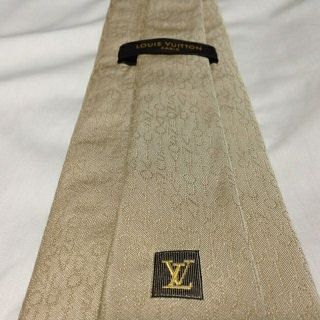 ルイヴィトン(LOUIS VUITTON)の【美品☺︎付属品なし】LOUIS VUITTON ネクタイ (ネクタイ)