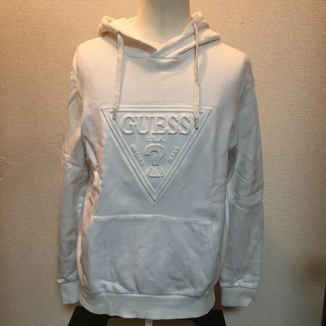 GUESS(ゲス)のかぴこ様 売約済み メンズのトップス(パーカー)の商品写真