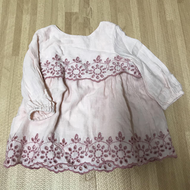 GAP(ギャップ)のEkka様専用 GAP ロンT キッズ/ベビー/マタニティのベビー服(~85cm)(Ｔシャツ)の商品写真