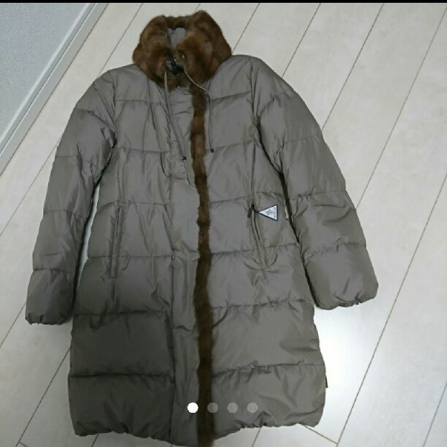 MONCLER モンクレール ダウンコート モカベージュ 新品、未使用