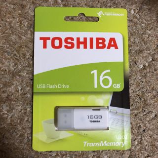 トウシバ(東芝)のTOSHIBA USB 16GB(PC周辺機器)