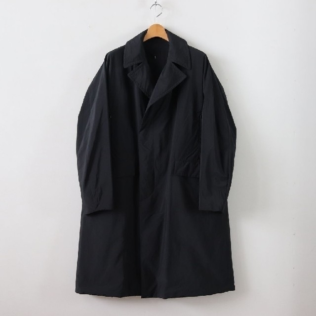 COMOLI(コモリ)の18AW 新品 テアトラ デバイスコート DP 黒 サイズ2 46 メンズのジャケット/アウター(チェスターコート)の商品写真