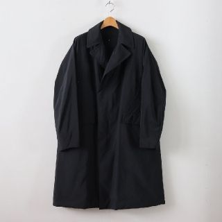 コモリ(COMOLI)の18AW 新品 テアトラ デバイスコート DP 黒 サイズ2 46(チェスターコート)