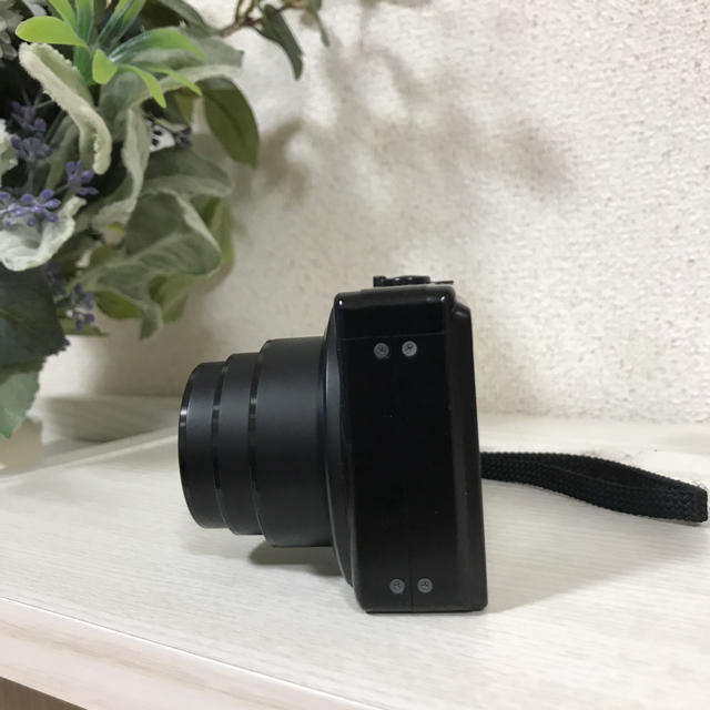 RICOH(リコー)のRICOH CX5 デジタルカメラ スマホ/家電/カメラのカメラ(コンパクトデジタルカメラ)の商品写真