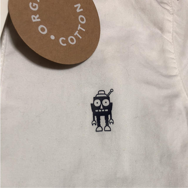 bobo chose(ボボチョース)の新品ミニロディー100.110☺︎シンプルシャツ ボボショセス好きに キッズ/ベビー/マタニティのキッズ服男の子用(90cm~)(Tシャツ/カットソー)の商品写真