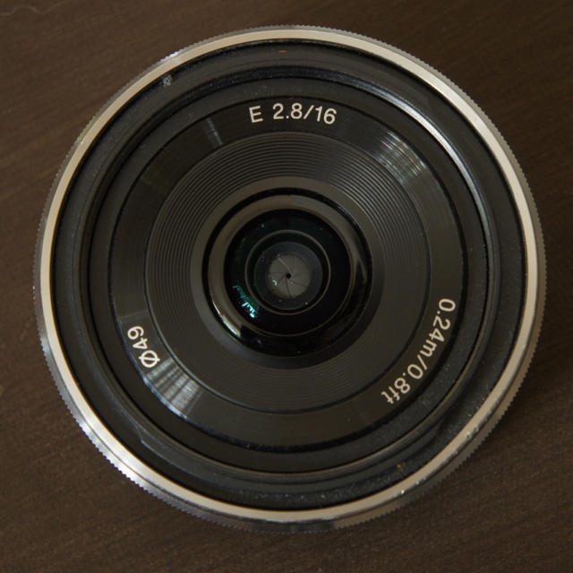 SONY NEXα用単焦点レンズ 16mm SEL16F28