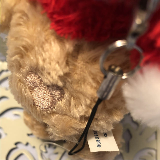 ダッフィー(ダッフィー)のダッフィー クリスマス ストラップ 初期 白タグ エンタメ/ホビーのおもちゃ/ぬいぐるみ(キャラクターグッズ)の商品写真