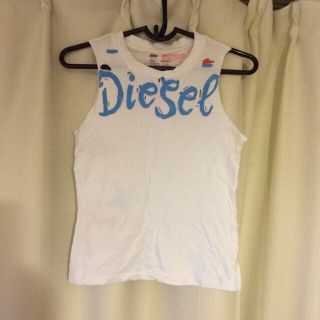 ディーゼル(DIESEL)のDIESEL♡ダメージ加工トップス(Tシャツ(半袖/袖なし))