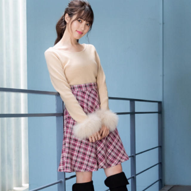 激安ブランド LAISSE PASSE - ♡完売商品レッセパッセのツイードスカート♡ ひざ丈スカート