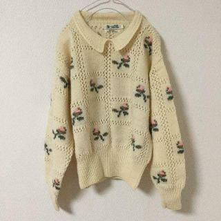 ザスコッチハウス(THE SCOTCH HOUSE)のTHE SCOTCH HOUSE セーター ウール アイボリー 花柄 編込 古着(ニット/セーター)