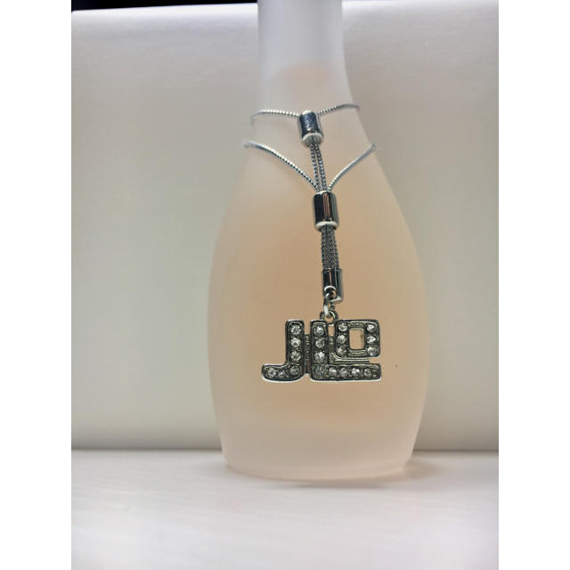 J.Lo(ジェニファーロペス)のグロウ バイ ジェイロー オードトワレ30ml コスメ/美容の香水(ユニセックス)の商品写真