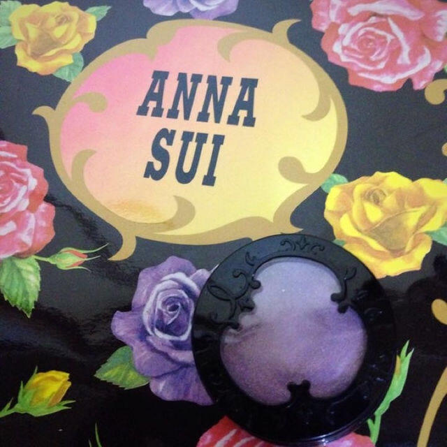 ANNA SUI(アナスイ)のアナスイ  アイカラー  紫 コスメ/美容のベースメイク/化粧品(アイシャドウ)の商品写真