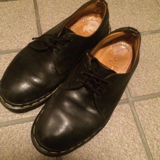 ドクターマーチン(Dr.Martens)の3ホール(ローファー/革靴)