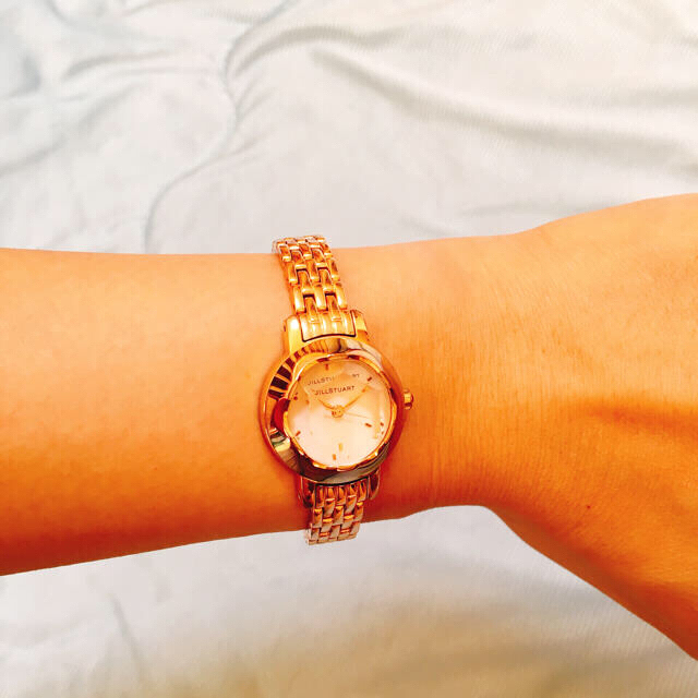 JILLSTUART(ジルスチュアート)の彩１６２５様　専用　ジルスチュアート 腕時計 ピンクゴールド レディースのファッション小物(腕時計)の商品写真