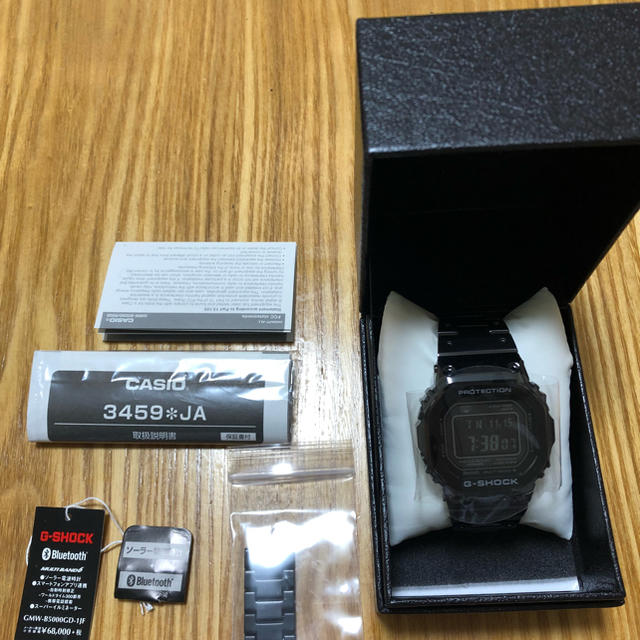 G-SHOCK(ジーショック)のG-SHOCK GMW-B5000GD-1JF メンズの時計(腕時計(デジタル))の商品写真