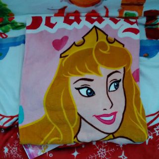 ディズニー(Disney)の大判 バスタオル　新品　眠れる森の美女　オーロラ姫(タオルケット)