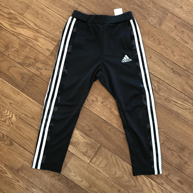 adidas(アディダス)の☆adidas☆ ジュニア ジャージ上下 size 120 キッズ/ベビー/マタニティのキッズ服男の子用(90cm~)(その他)の商品写真