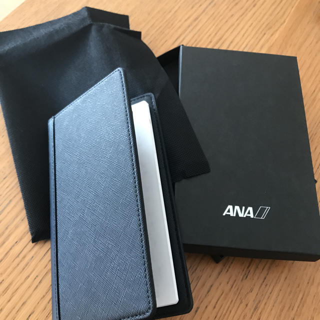 ANA(全日本空輸)(エーエヌエー(ゼンニッポンクウユ))のANA 非売品 手帳 メンズのファッション小物(手帳)の商品写真