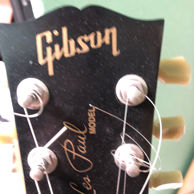 Gibson Gibson les paul studio wine redの通販 by kotokoto_oishik's shop｜ギブソンならラクマ - マルマルさま専用 超歓迎得価