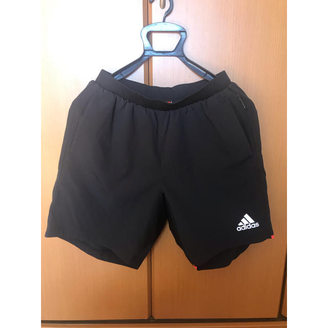 adidas(アディダス)のadidas アディダス メンズのパンツ(ショートパンツ)の商品写真