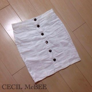 セシルマクビー(CECIL McBEE)のCECIL McBEEタイトスカート(ひざ丈スカート)