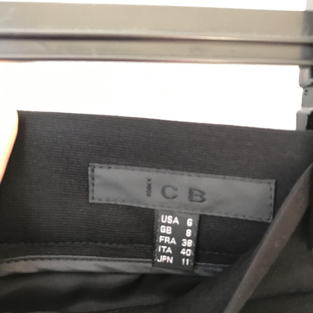 ICB(アイシービー)の専用【iCB】ブラックパンツ レディースのパンツ(カジュアルパンツ)の商品写真