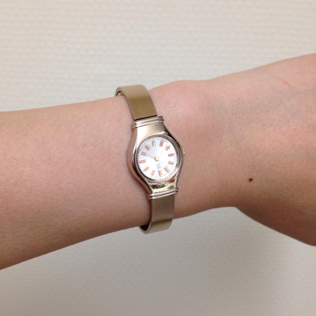 LAZY SUSAN(レイジースーザン)のレディースウォッチ レディースのファッション小物(腕時計)の商品写真