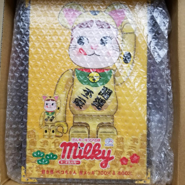 MEDICOM TOY(メディコムトイ)のBE@RBRICK 招き猫 ペコちゃん 金メッキ 100%&400% 不二家 エンタメ/ホビーのフィギュア(その他)の商品写真