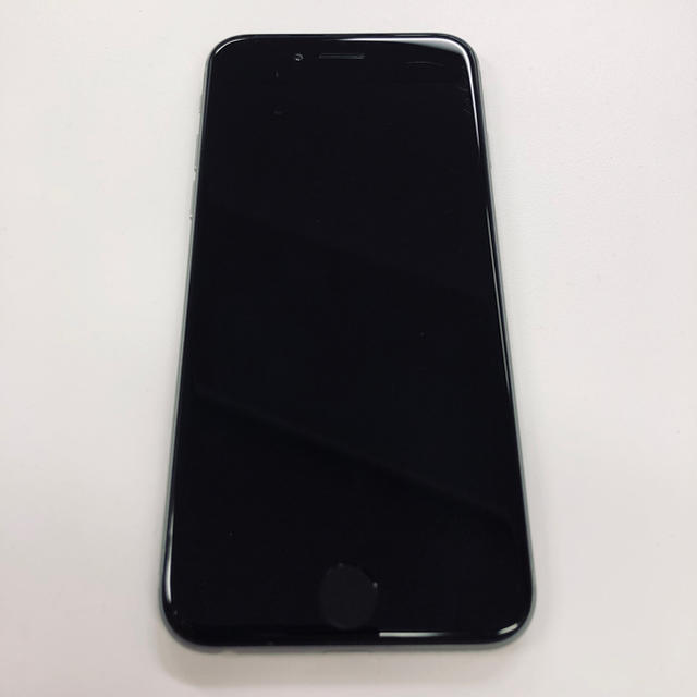 iPhone(アイフォーン)のiPhone 6 16gb スペースグレイ  スマホ/家電/カメラのスマートフォン/携帯電話(携帯電話本体)の商品写真