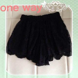 ワンウェイ(one*way)のone way🎵総レースショーパン美品(ショートパンツ)