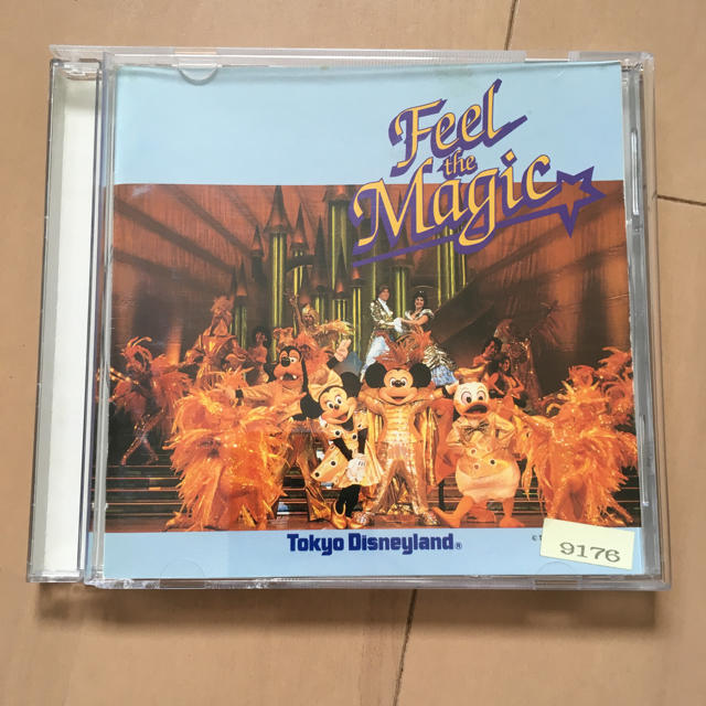 Disney(ディズニー)のfeel the magic ディズニー CD エンタメ/ホビーのCD(ポップス/ロック(邦楽))の商品写真