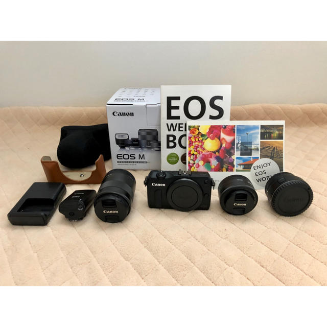 EOS M2 ダブルレンズキット