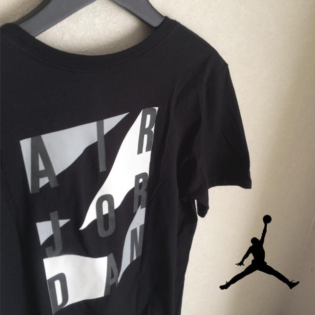 NIKE - NIKE AIR JORDAN Tシャツ Sの通販 by hiuhiu3035's shop｜ナイキならラクマ