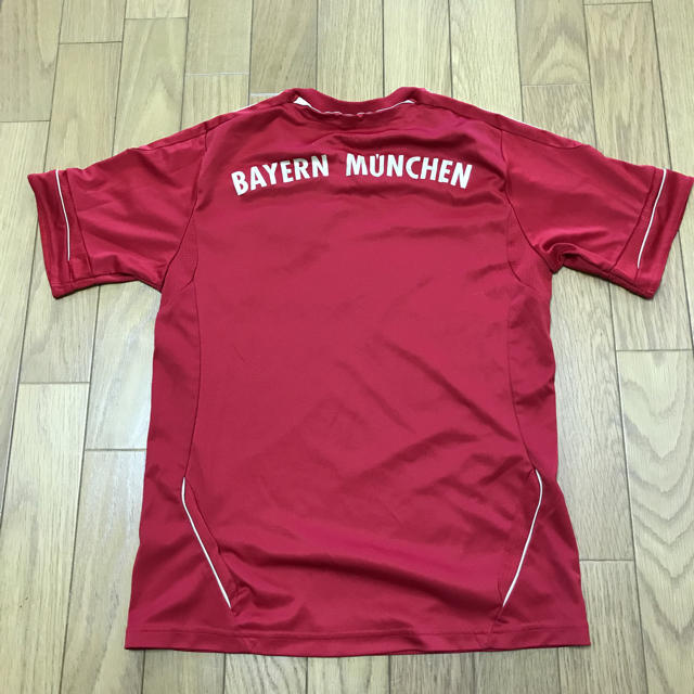 adidas(アディダス)のFC BAYERN MUNCHEN サッカーユニフォーム 150 キッズ/ベビー/マタニティのキッズ服男の子用(90cm~)(Tシャツ/カットソー)の商品写真