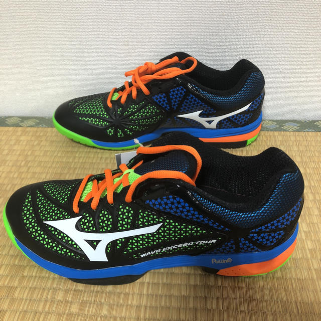 MIZUNO(ミズノ)のvamos様専用 ミズノ テニスシューズ 26.5cm スポーツ/アウトドアのテニス(シューズ)の商品写真