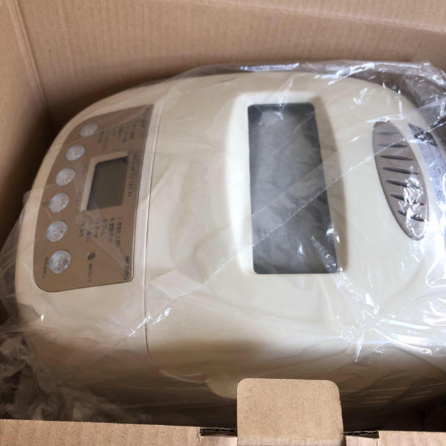 ホームベーカリー🍞 スマホ/家電/カメラの調理家電(ホームベーカリー)の商品写真