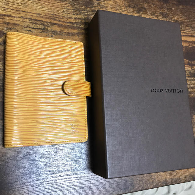 SALE☆お値下げ ルイヴィトン エピ 手帳カバー 6連 - ruizvillandiego.com