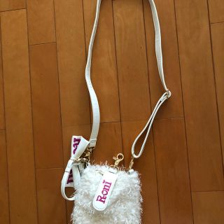 ロニィ(RONI)のRONI ★モフモフ白ポシェット★未使用品(ポシェット)