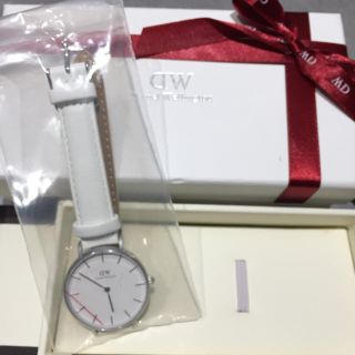 ダニエルウェリントン(Daniel Wellington)の新品 腕時計 ダニエルウェリントン ホワイト 32mm(腕時計)