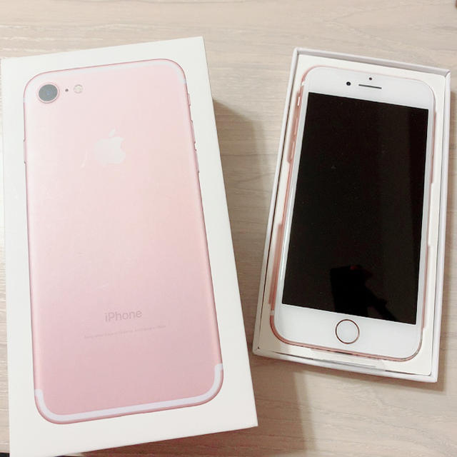 iPhone 7♡Rose Gold♡128GB♡docomo♡docomo