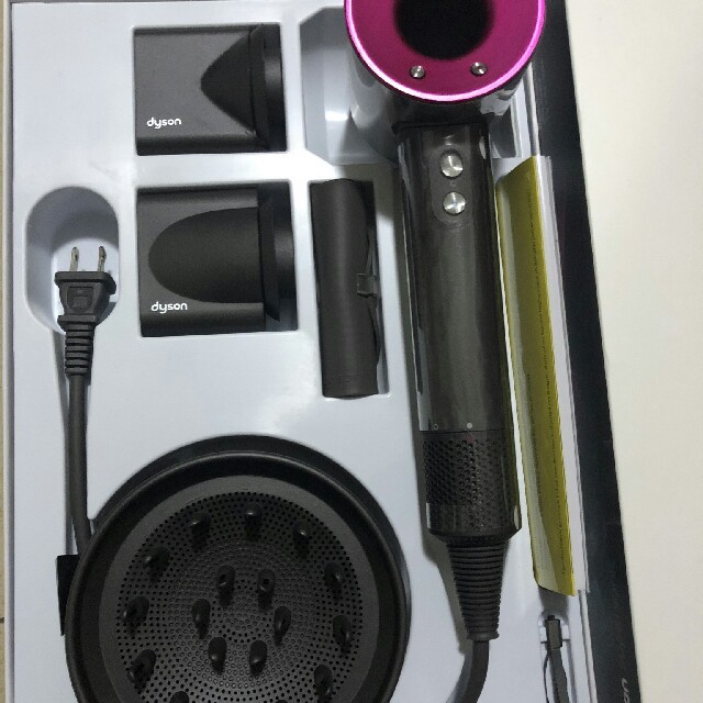 Dyson(ダイソン)のDyson ダイソンヘアードライヤー HD01 Supersonic 　 スマホ/家電/カメラの美容/健康(ドライヤー)の商品写真