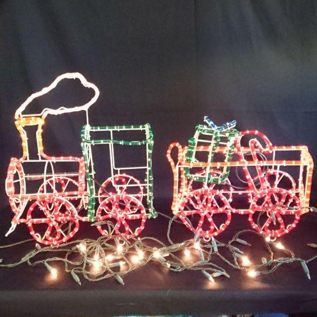 クリスマスに☆ イルミネーション 3Dモチーフ 機関車と貨車 | フリマアプリ ラクマ